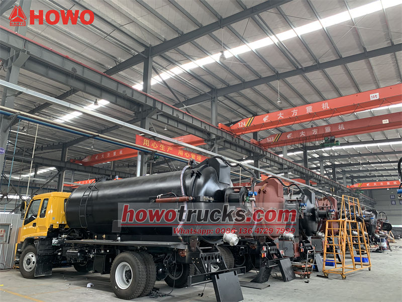 HOWO combination vacuum trucks for export