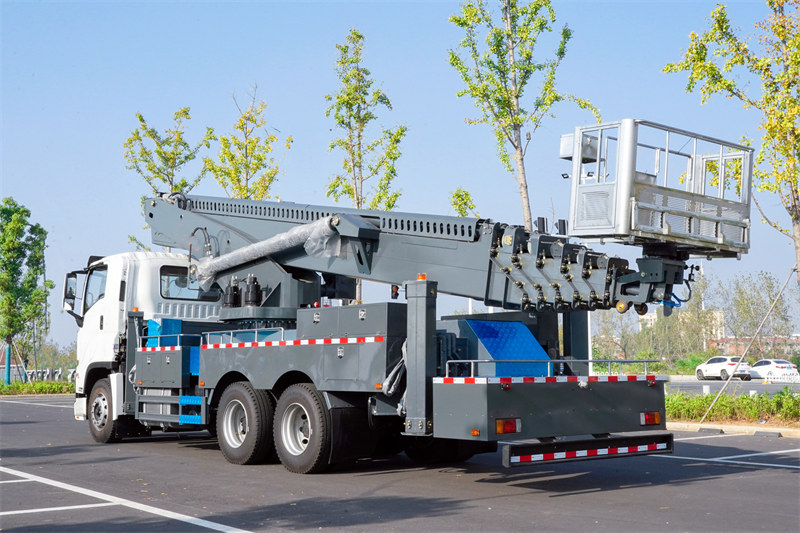 Howo 56m aerial platform truck
