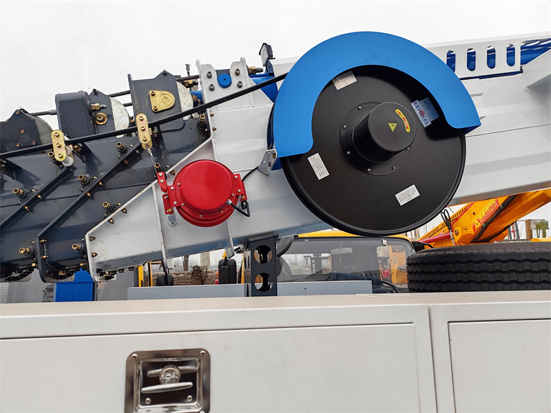 Howo heavy 56m aerial platform truck