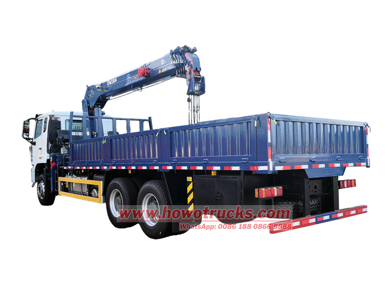 HOWO telescopic boom truck
