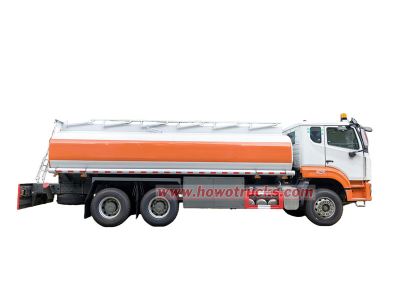 &nbsp;HOWO 6x4 fuel pump truck