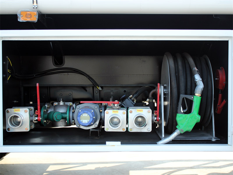 fuel tank truck