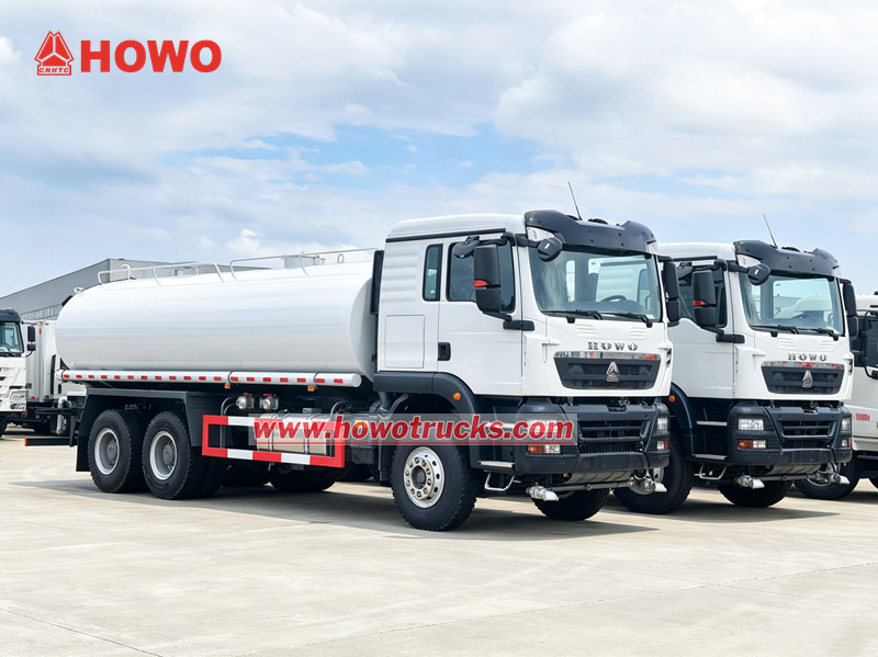 کامیون آبپاش سنگین HOWO TX با ظرفیت 20000 لیتر به جیبوتی صادر می‌شود